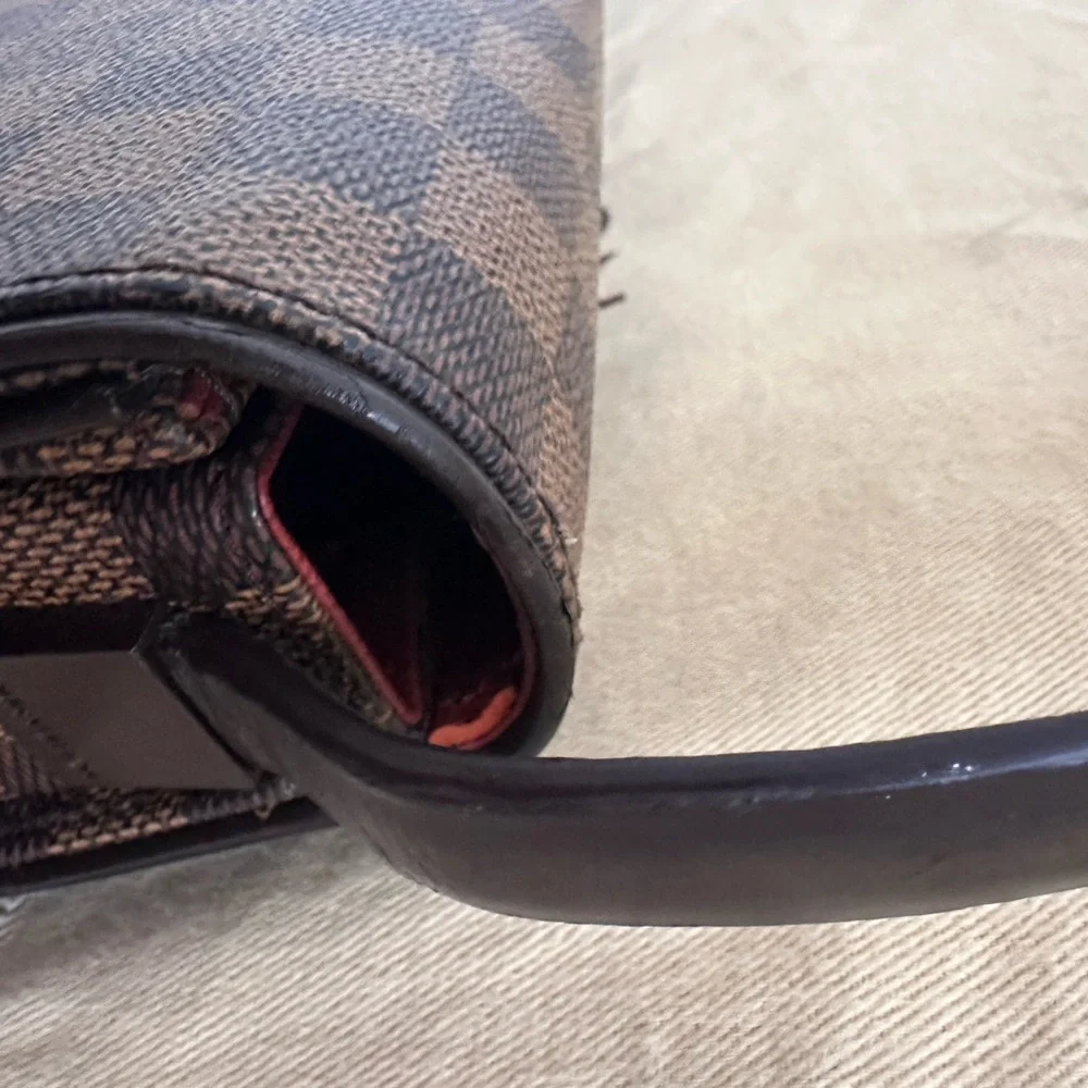 Louis Vuitton authentic louis